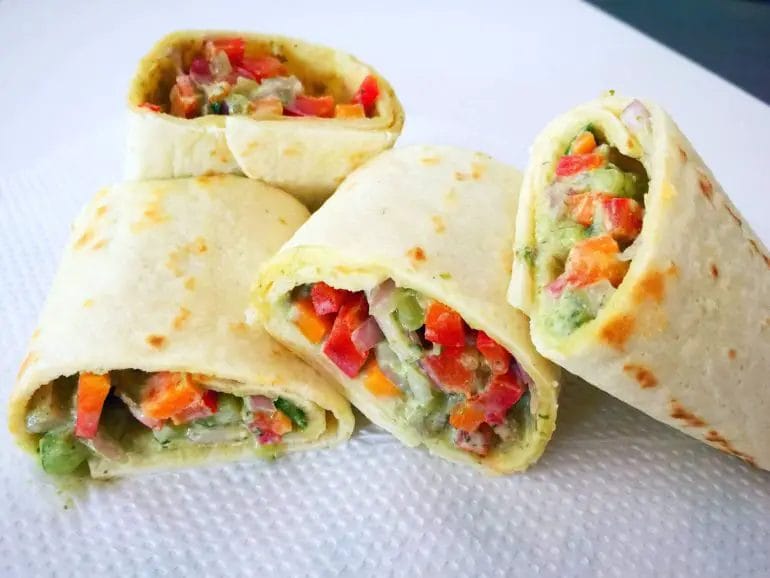 how to make a wrap with two tortillas
